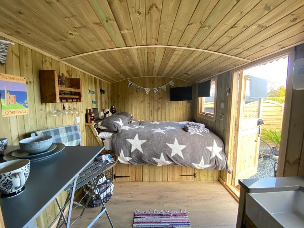 Stargazy Shepherds Hut St Ives Exteriör bild